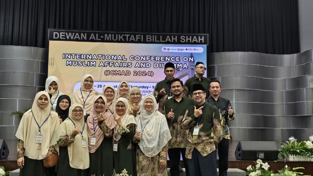 Menjadi Setiausaha untuk Seminar International Conference on Muslim Affairs and Dilemma ( ICMAD2024)