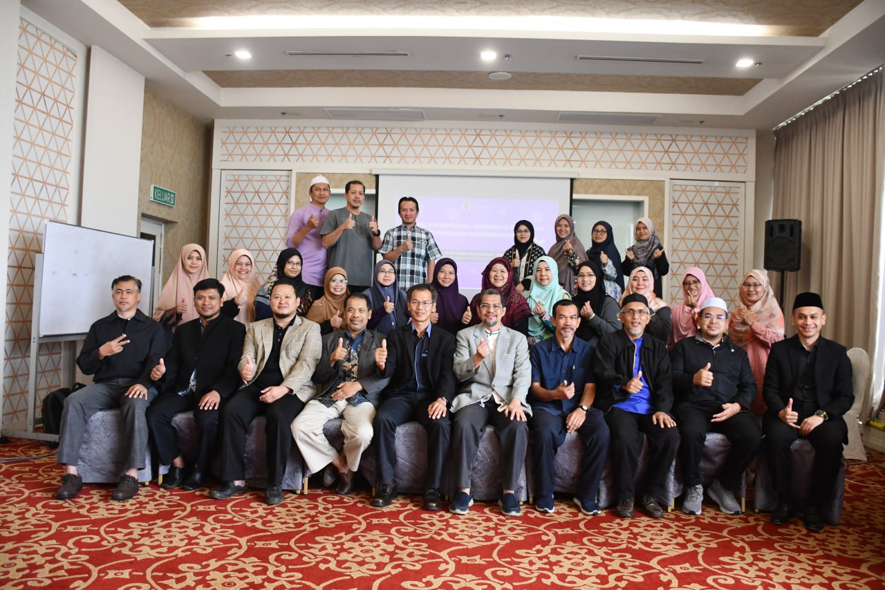 Menghadiri Bengkel Semakan Kertas Cadangan Siswazah Pengajian Islam dan Pendidikan pada 26 hingga 28 September 2024